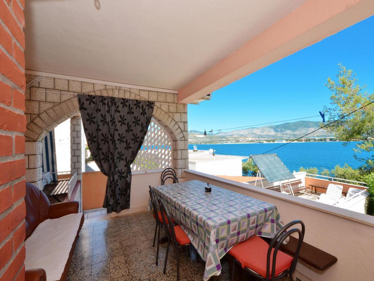 Apartments Josipa Trogir Room photo