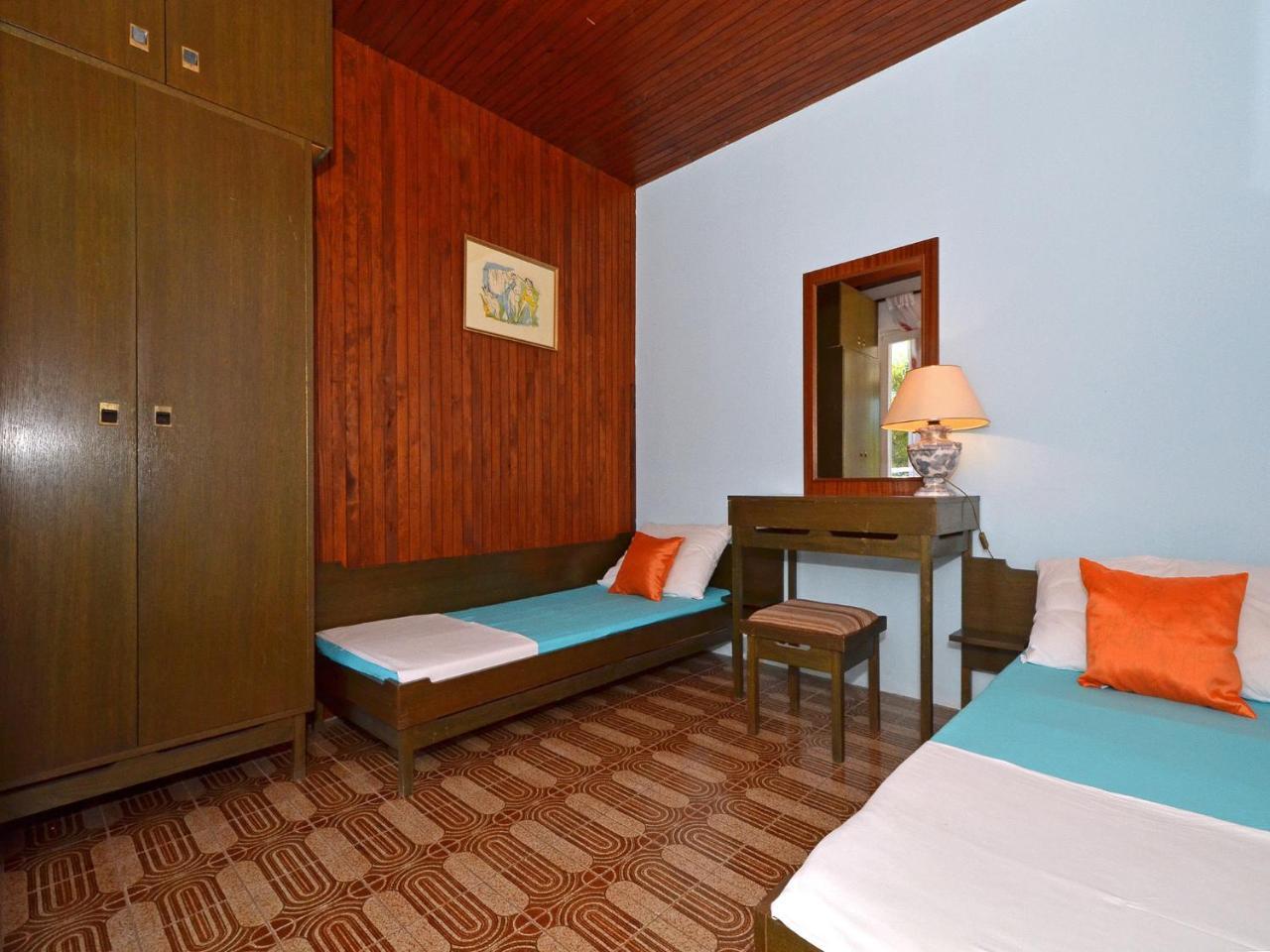 Apartments Josipa Trogir Exterior photo