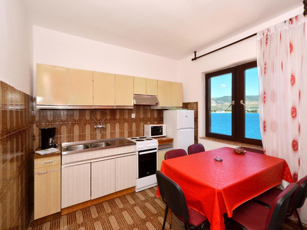Apartments Josipa Trogir Exterior photo