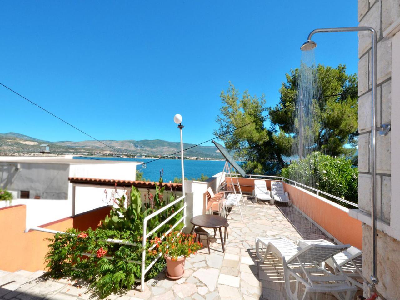 Apartments Josipa Trogir Exterior photo