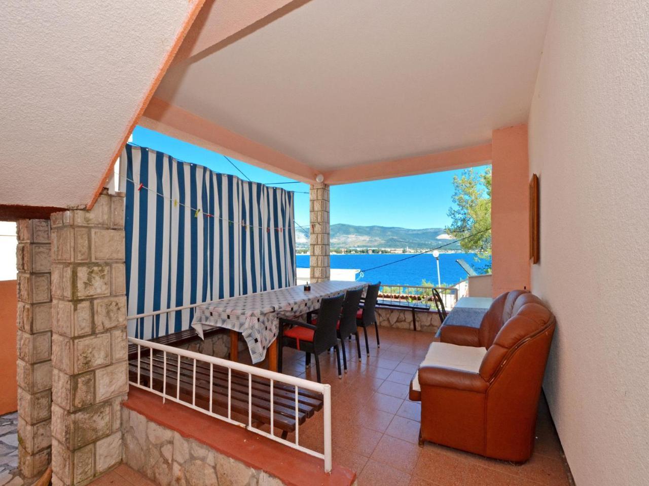 Apartments Josipa Trogir Exterior photo