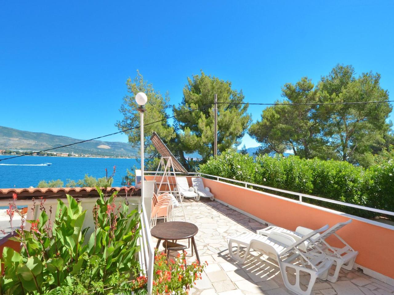 Apartments Josipa Trogir Exterior photo