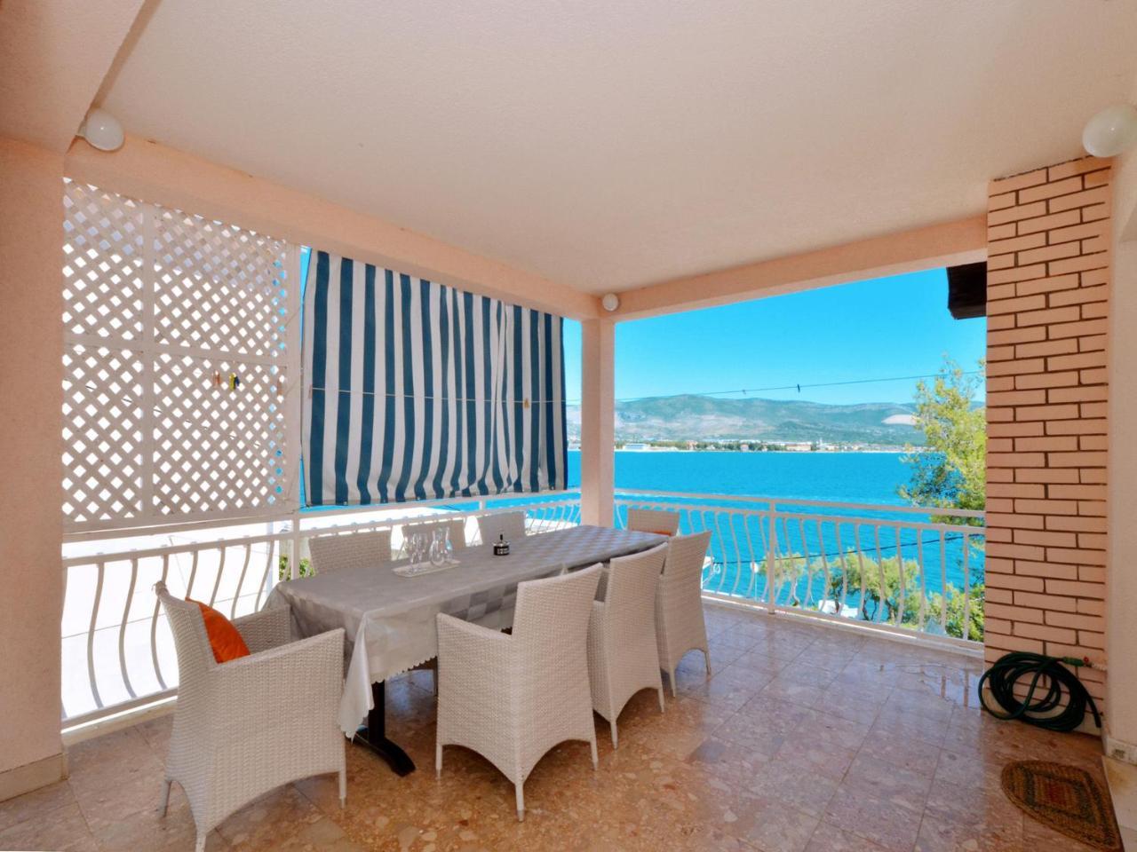 Apartments Josipa Trogir Exterior photo