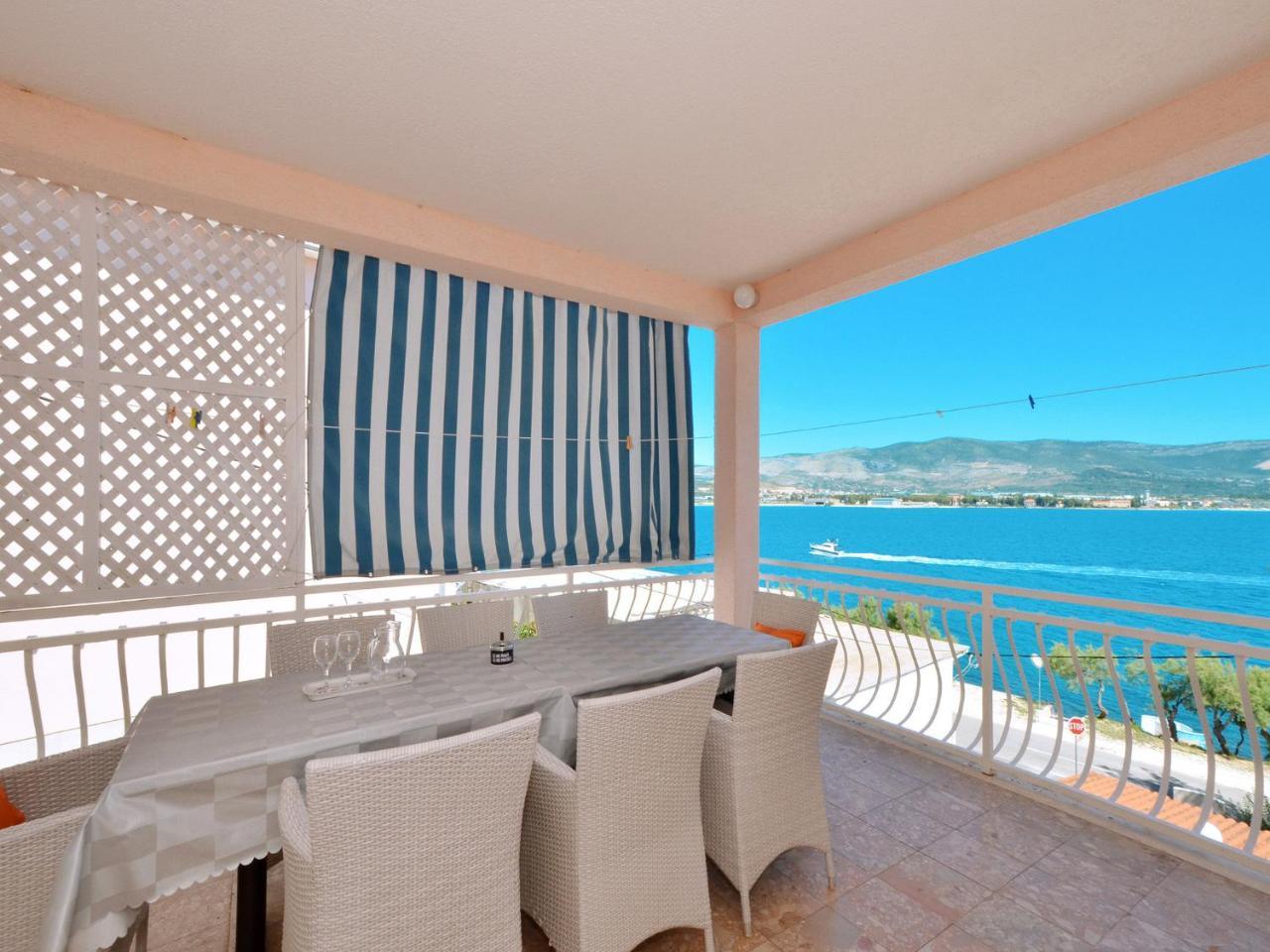 Apartments Josipa Trogir Exterior photo
